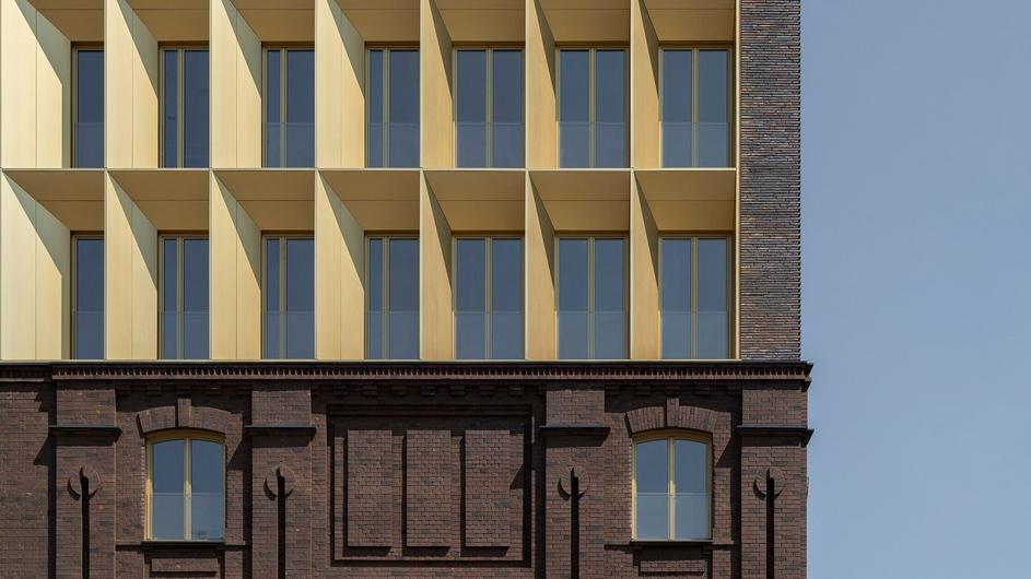 ЖК Золотой и ЖК Клубный дом Тессинский 1 8